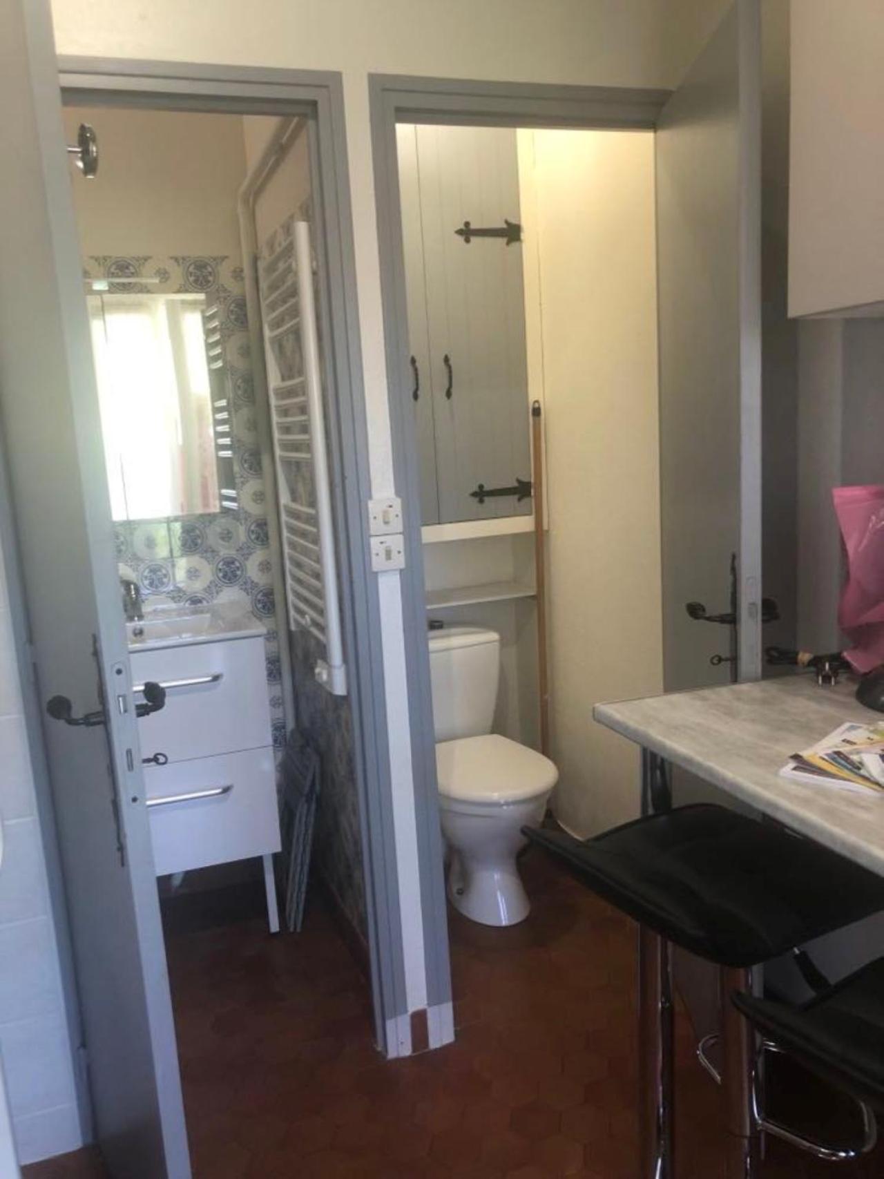 サンギネ Agreable Maison A 400M Du Lacヴィラ エクステリア 写真